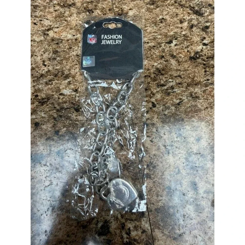 NFL Indianapolis Colts Charm Bracelet Silver Tone Aminco New Sealed Licensed